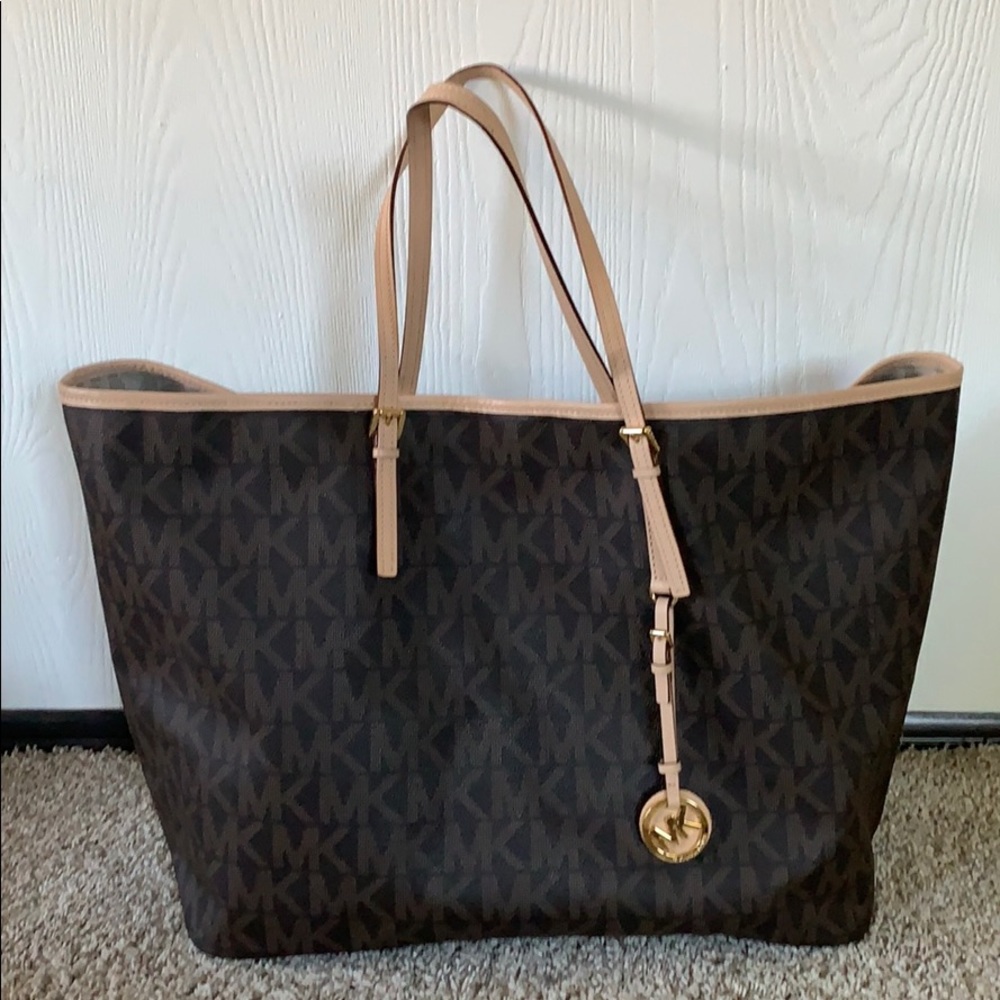 Michael Kors tote